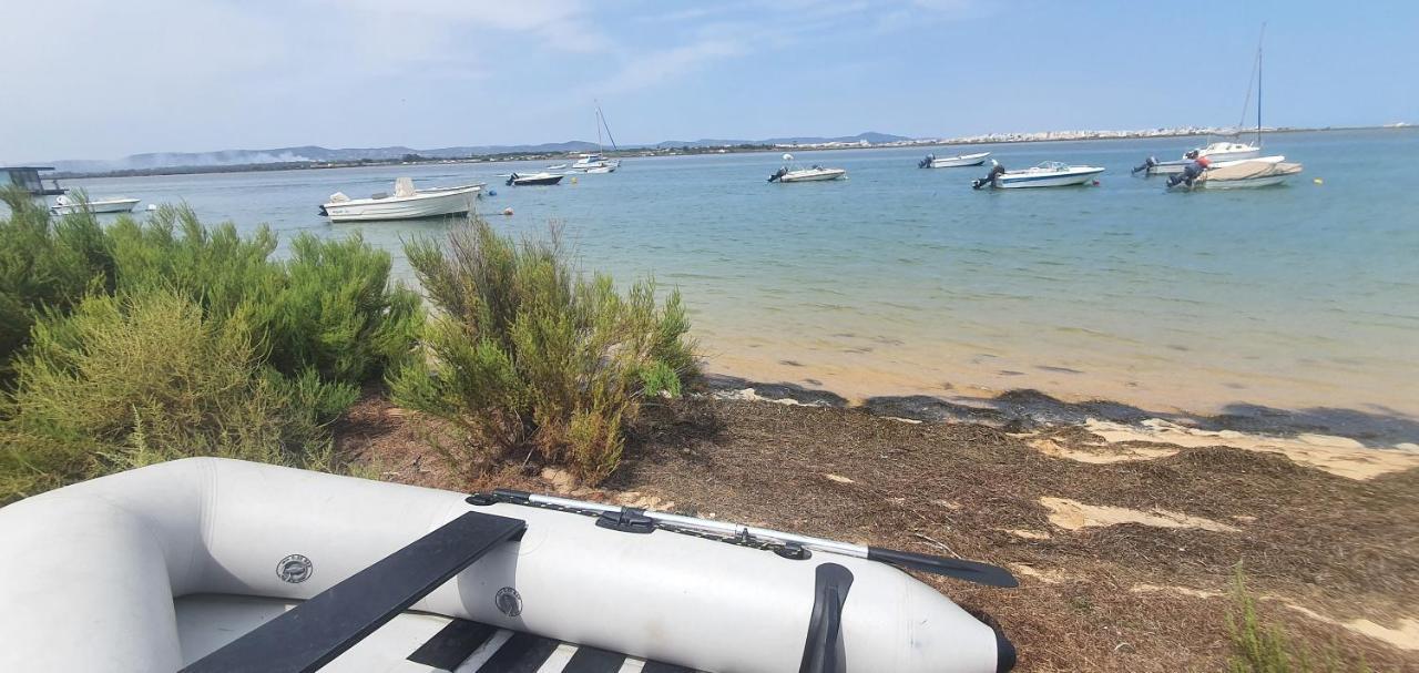 فندق Barco Casa Catamara Sleepandboat فارو المظهر الخارجي الصورة